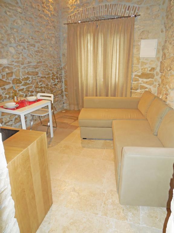 Stone House Apartments Brtonigla Dış mekan fotoğraf